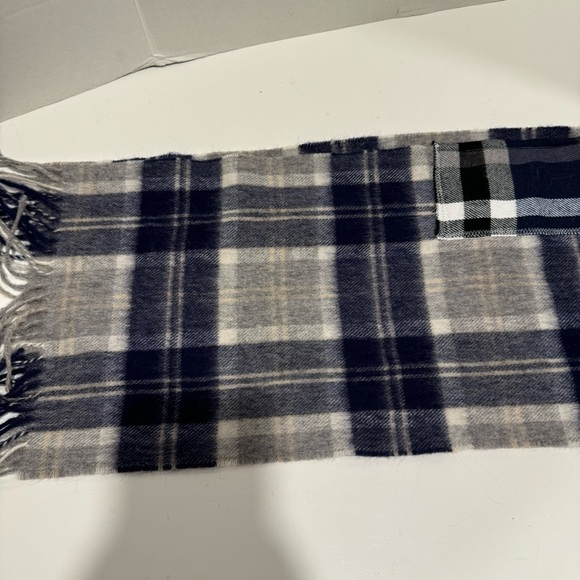 Orvis Tartan Lambswool Scarf Fringe Winter Cozy Soft Made In Scotland - Picture 4 of 8